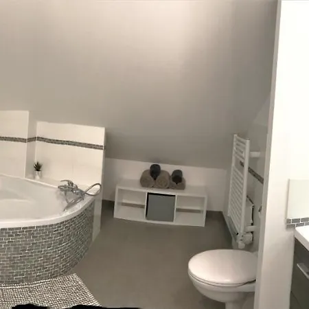 T4 Christina Contemporain, Vue Lac, Climatise Avec Parking Aix-les-Bains