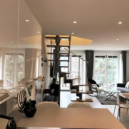 T4 Christina Contemporain, Vue Lac, Climatise Avec Parking * Aix-les-Bains